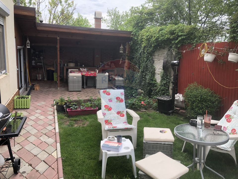 DE VANZARE Reședință Premium cu Piscină și Teren Generos – Chiajna