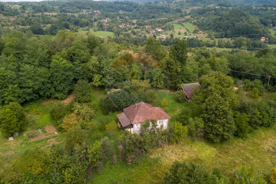 Casă / Vilă cu 3 camere de vânzare