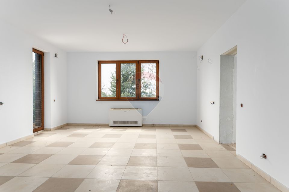 30 room House / Villa for rent