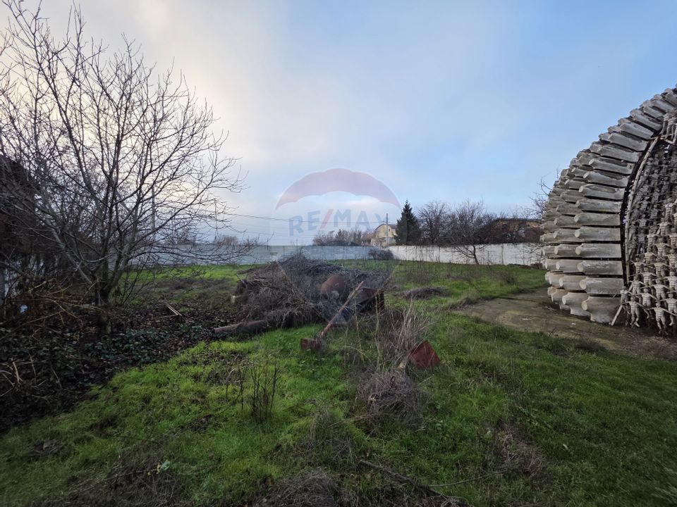 Teren de vanzare Strada Sculptorilor Giulesti, 1900 mp, deschidere 42m