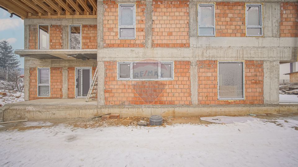 4 room House / Villa for sale, Bunloc area