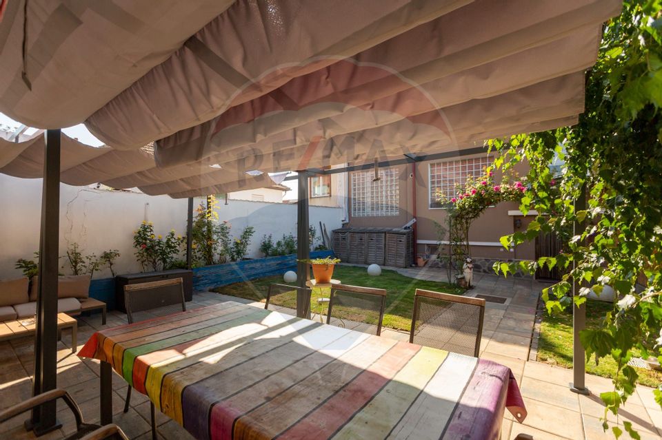 Casă la cheie ! 4 camere de vânzare la cateva minute de centru