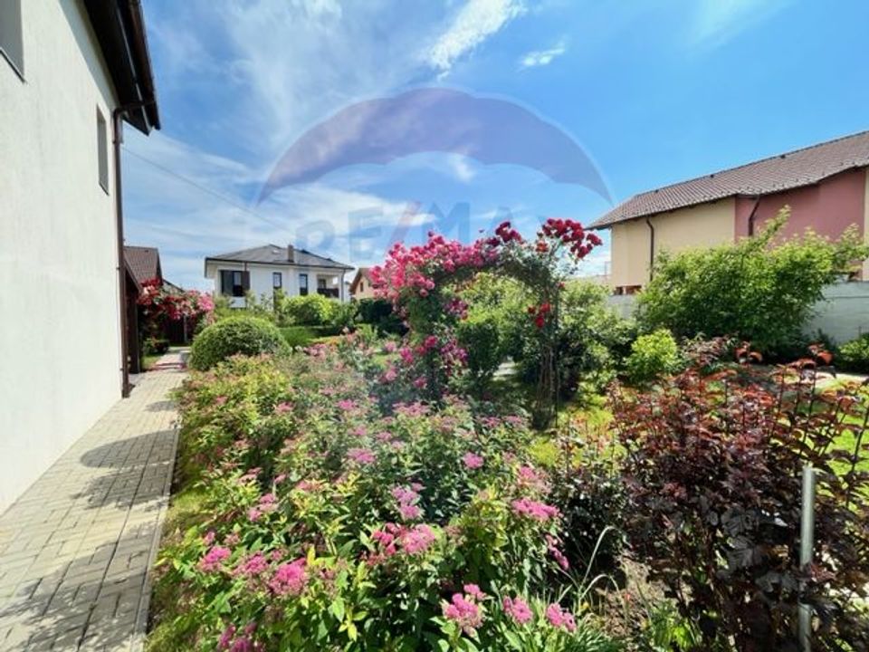 Vilă de închiriat  5 camere str. Gentianei, Sibiu