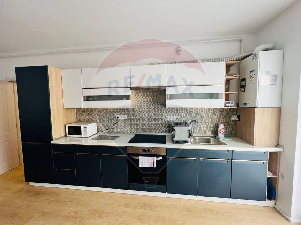 DE INCHIRIAT - zona Casa Crisan