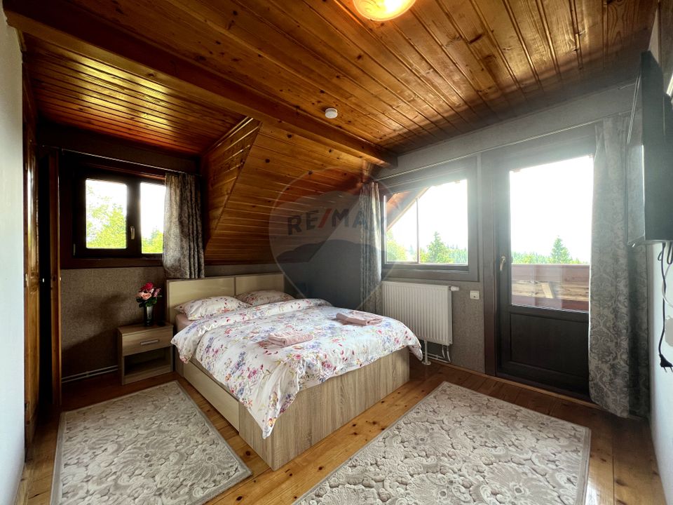 Casă de vacanță, de vânzare, pretabilă locuință sau afacere hotelieră