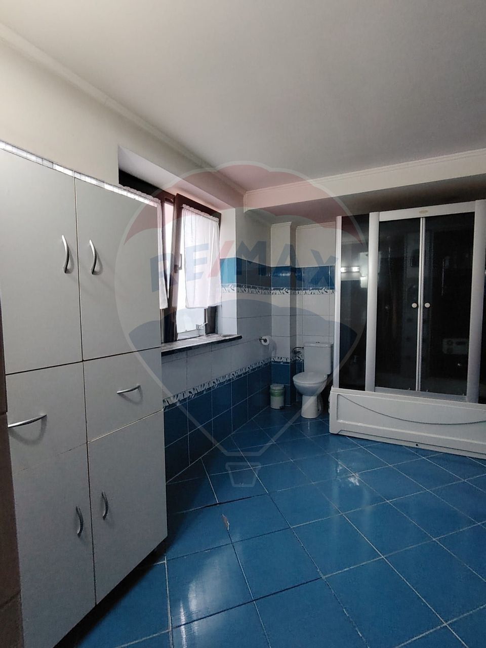 COMISION ZERO - Casa de locuit+spatiu comercial cu multiple functiuni