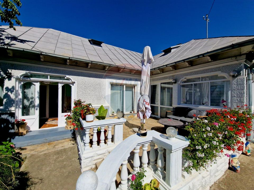 6 room House / Villa for sale