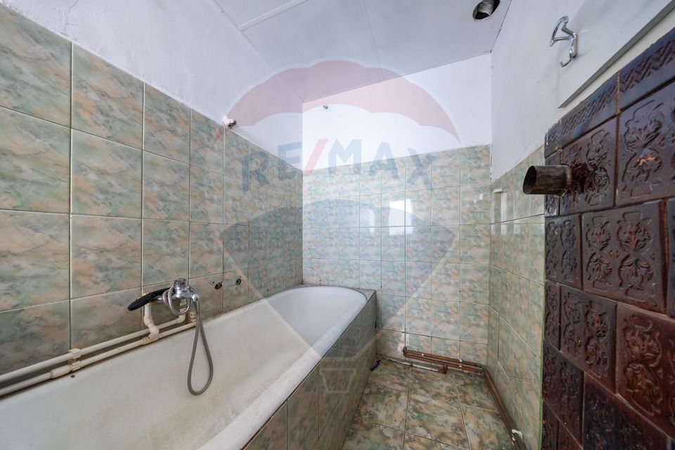 APARTAMENT 3 camere, Etaj 1, Str. Lunga nr 22, Brasov