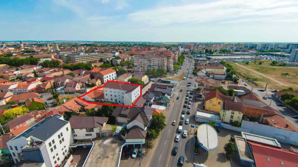 Clădire multifuncțională+ spațiu comercial, teren 946 mp Ultracentral