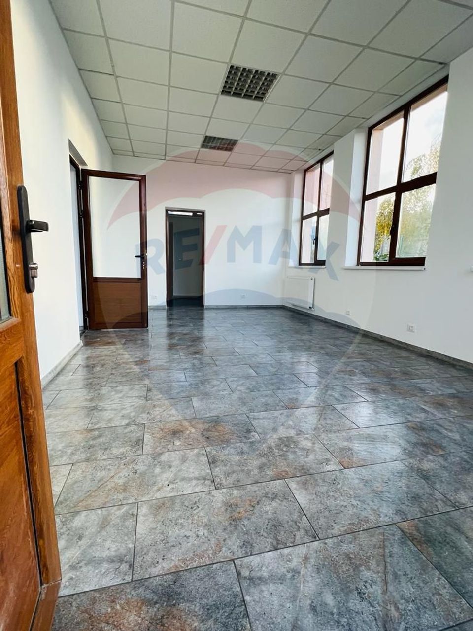 77sq.m Office Space for rent, Burdujeni area