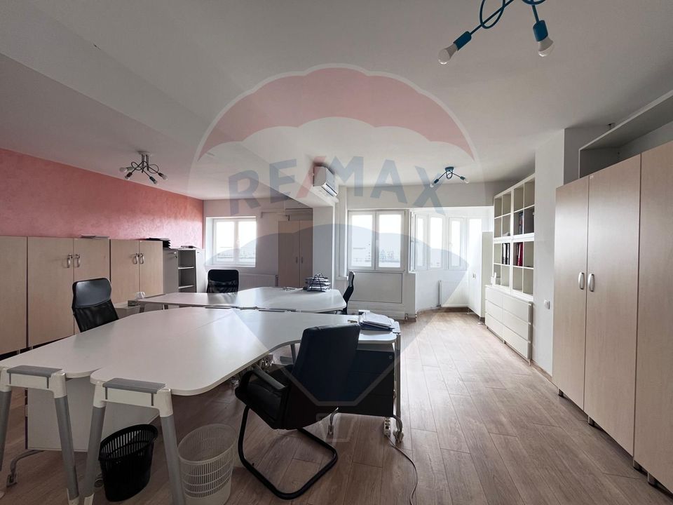 Office space - 108sqm - for rent in Vitan Mall area