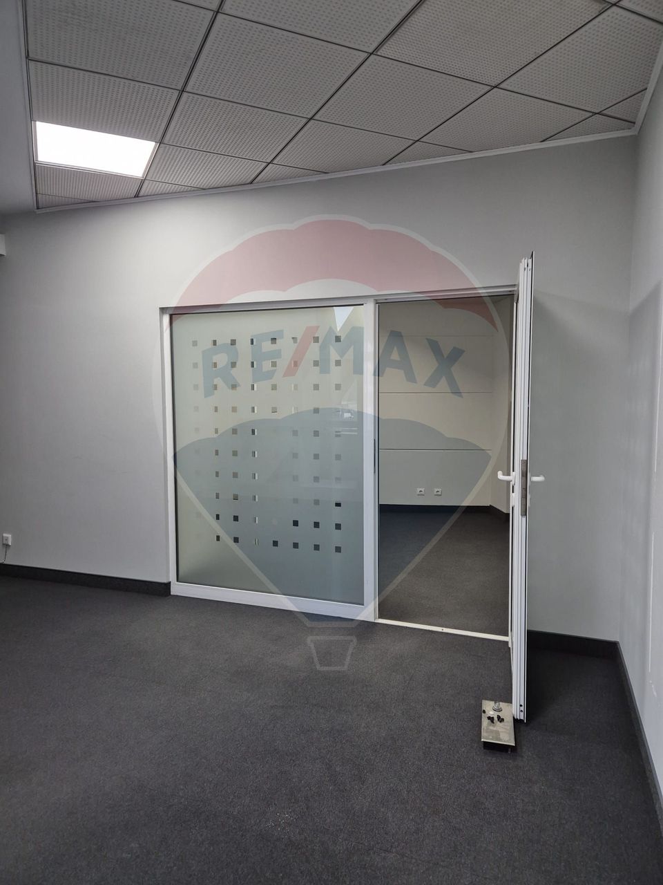 47.18sq.m Office Space for rent, Centrul Bancar area