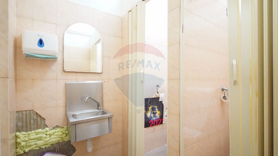 200sq.m Commercial Space for rent, Centrul Civic area