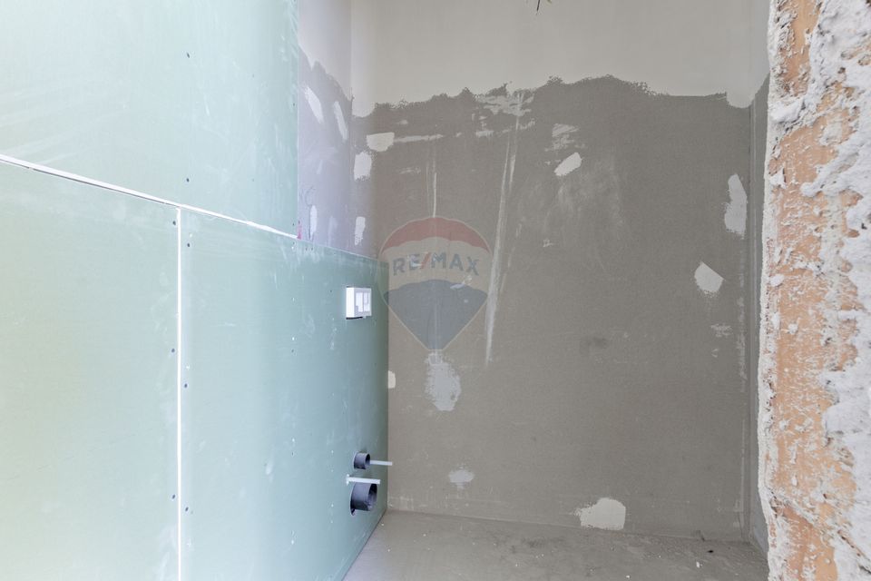 PENTHOUSE 3 camere, parcare subterana de vânzare,  zona Torontalului