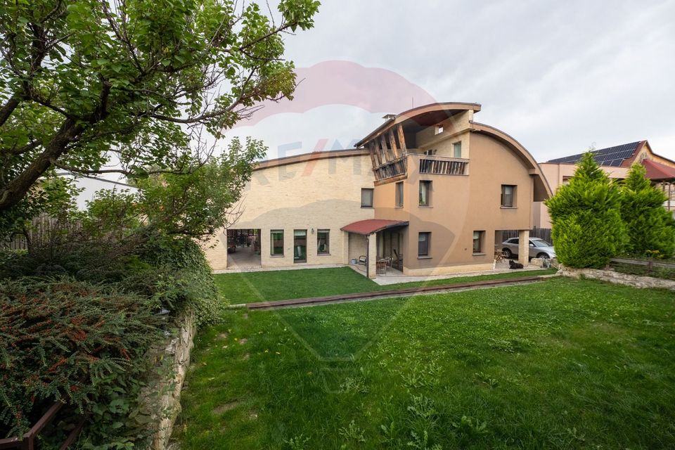 7 room House / Villa for sale, Faget area