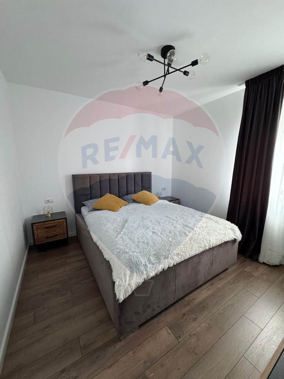 4 room House / Villa for sale