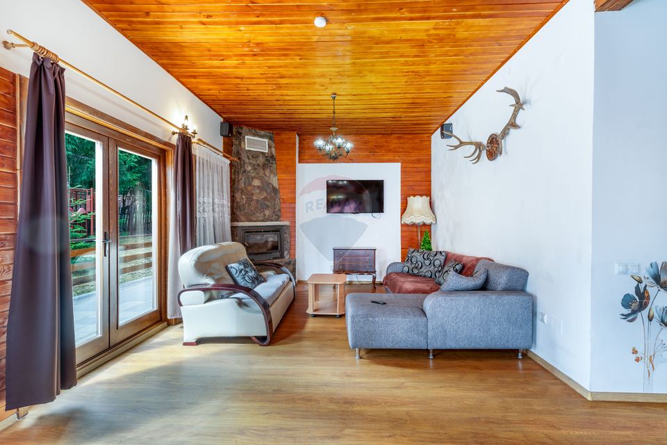 Cabana cu 7 camere de vânzare, 387 mp util, 1300 mp teren!