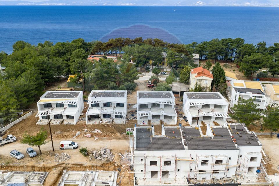 Resedinta de vanzare tip triplex in Thassos