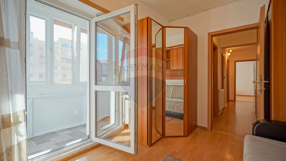 COMISION 0%! Apartament 3 camere|Racadau|Parcare|Boxa|Etj.Intermediar