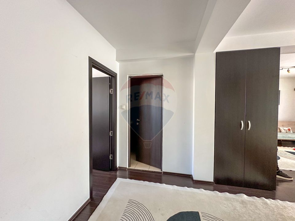 3 room Apartment for sale, Vasile Aaron area