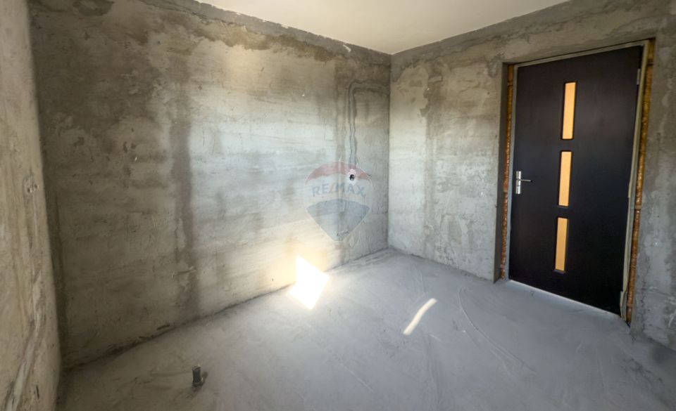 8 room House / Villa for sale, Central area