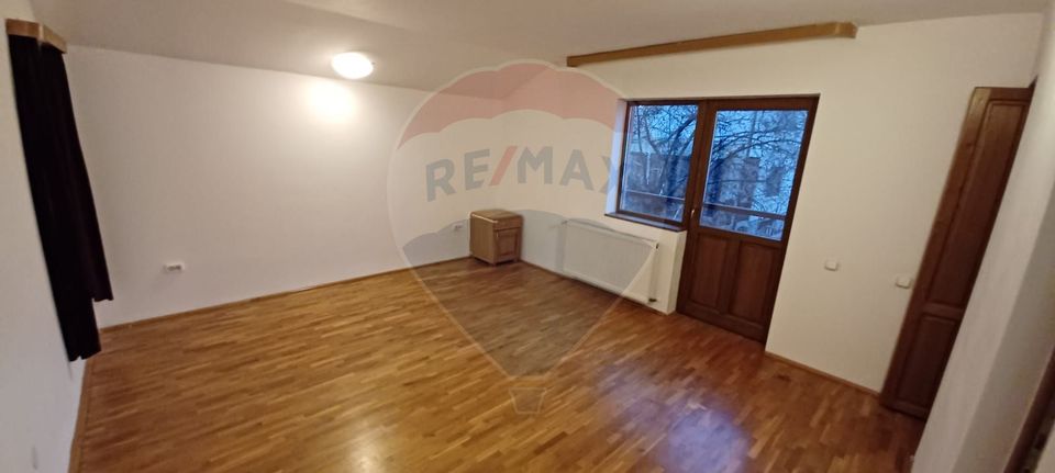 DE INCHIRIAT: Casă / Vilă P+1 - Zona Centrala BAIA MARE