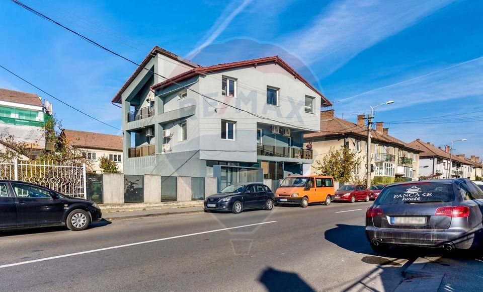 12 room House / Villa for sale, Semicentral area