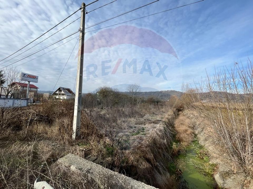 Land 7,500sqm Micesti / Soseaua DN73