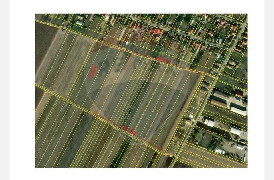 Teren 5,700mp Santion / None