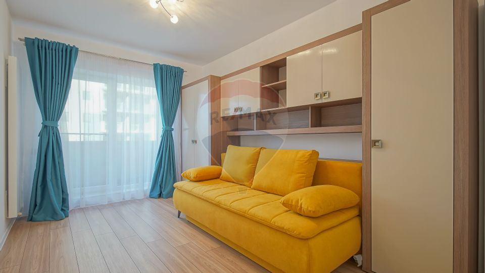 3 room Apartment for rent, Rulmentul area