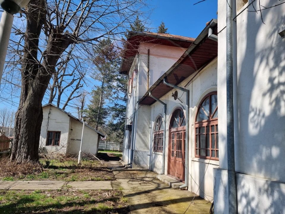 403sq.m Proprietate specială for sale, Central area