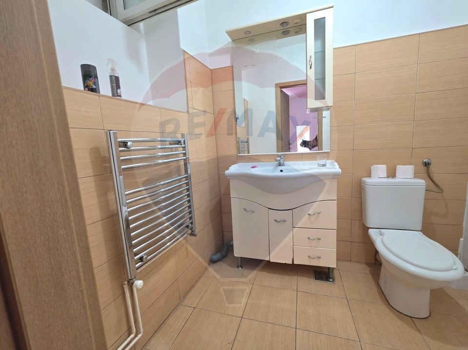 179sq.m Commercial Space for rent, Central area