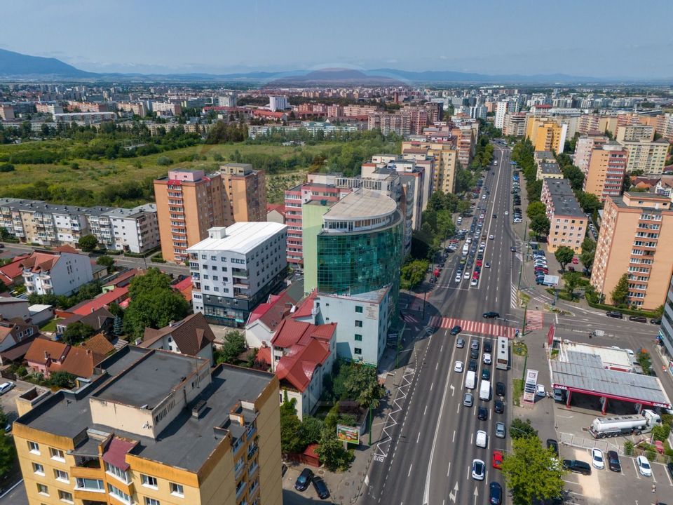 Spațiu comercial de 519mp de vânzare în zona Vlahuta