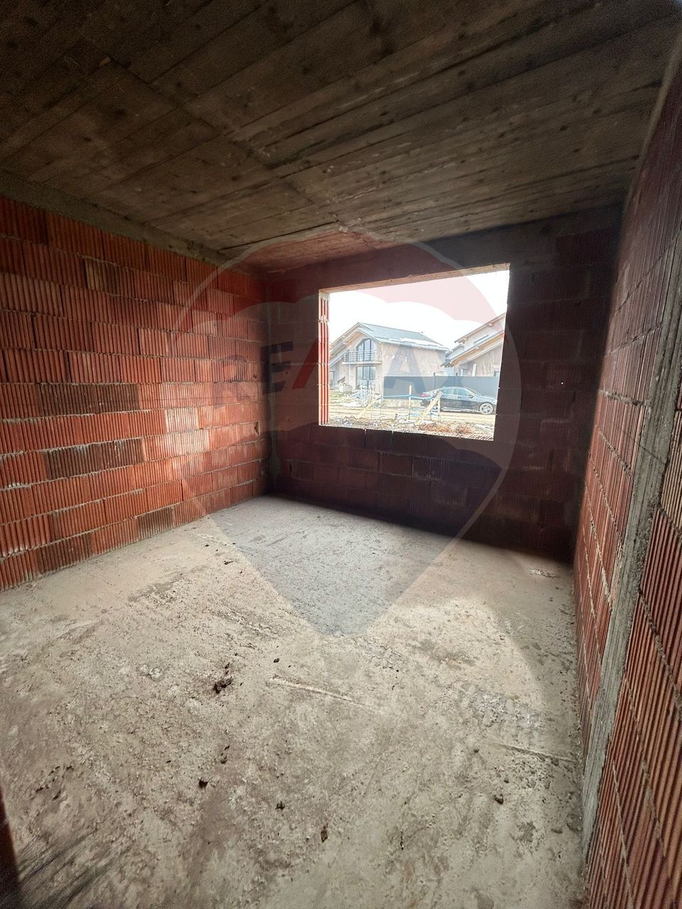 4 room House / Villa for sale, Bariera Valcii area