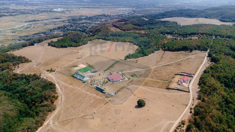 Camp & Conference Complex for sale in Arges