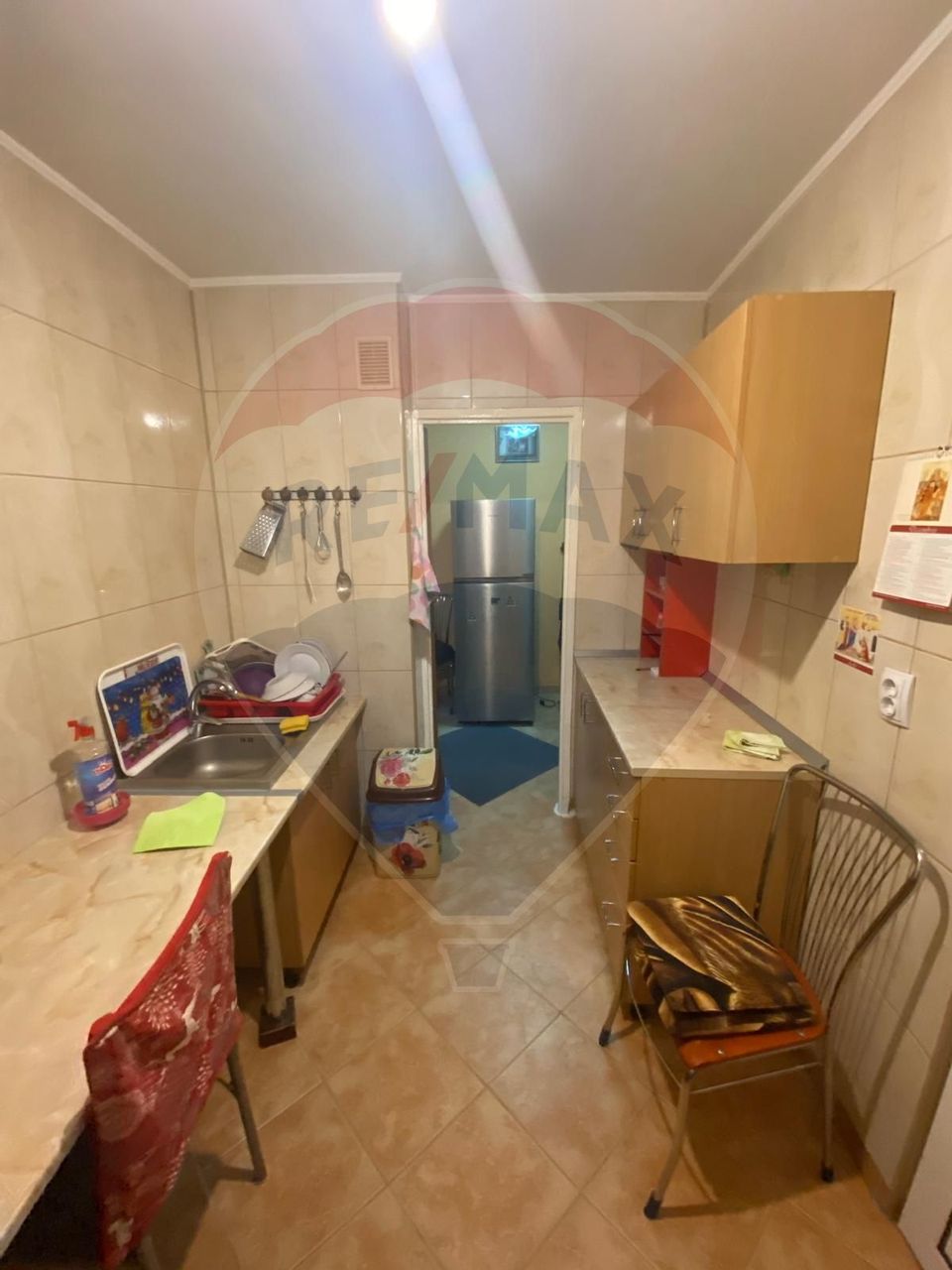 Apartament cu 3 camere de închiriat în zona Rahova