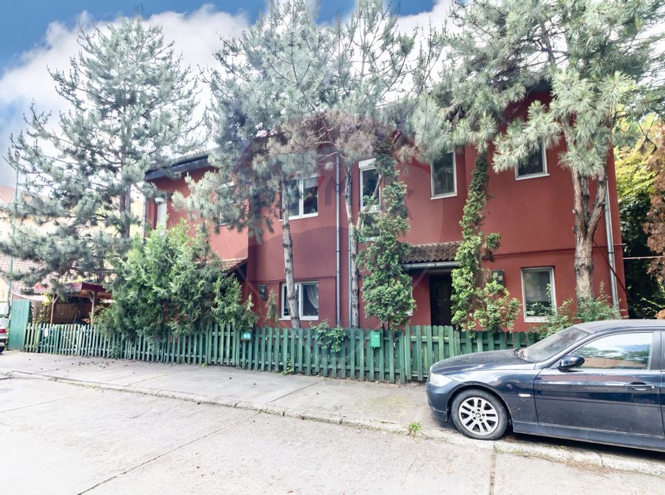 Casă / Vilă în Pipera