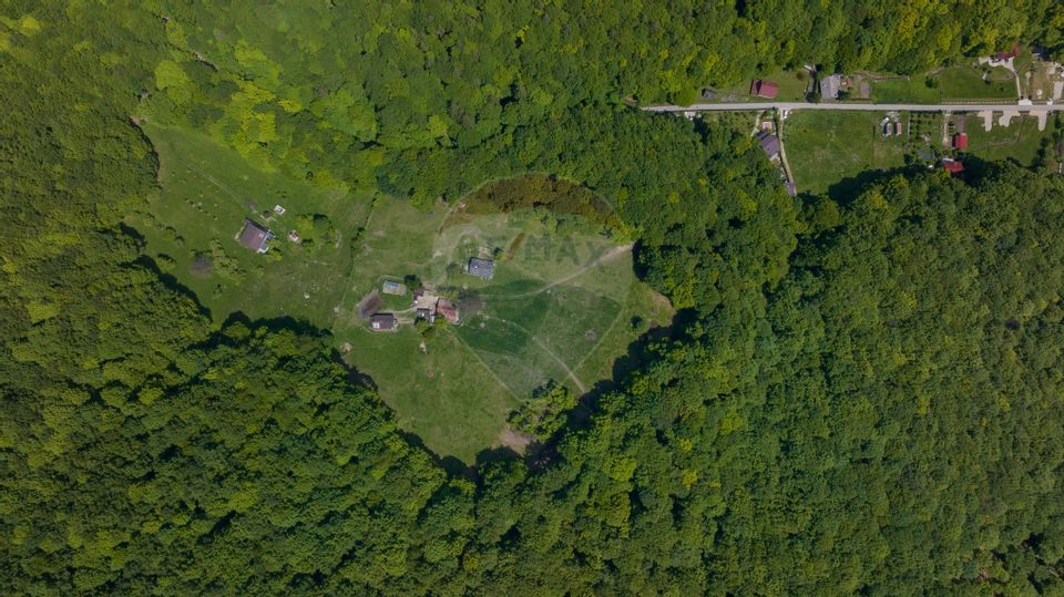 Land 5,310sqm Colonia 1 Mai / None