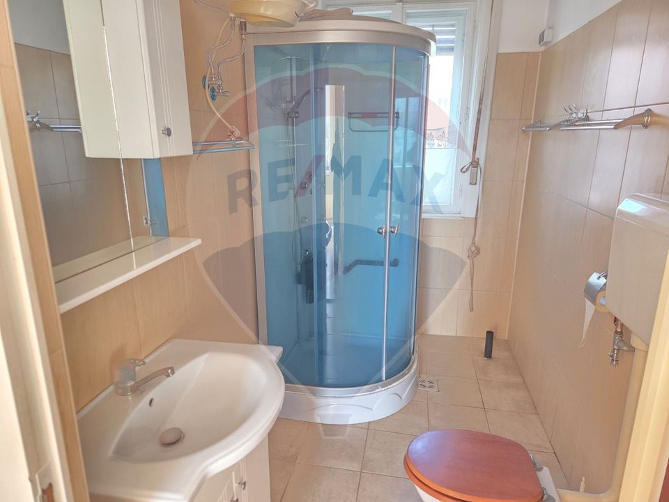 5 room House / Villa for sale, Ultracentral area