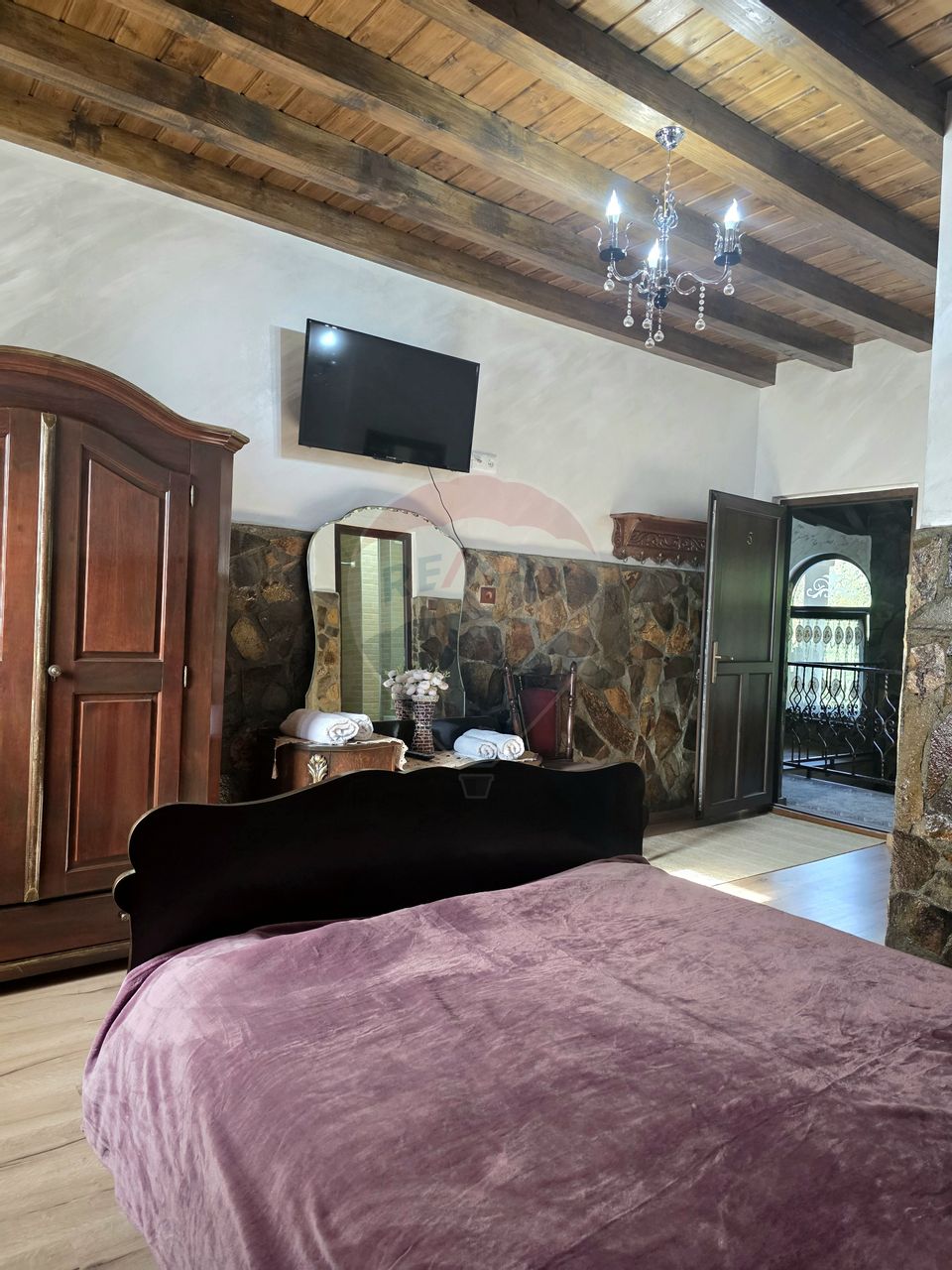 Pensiune de vânzare în Sovata – Conacul Cosalina