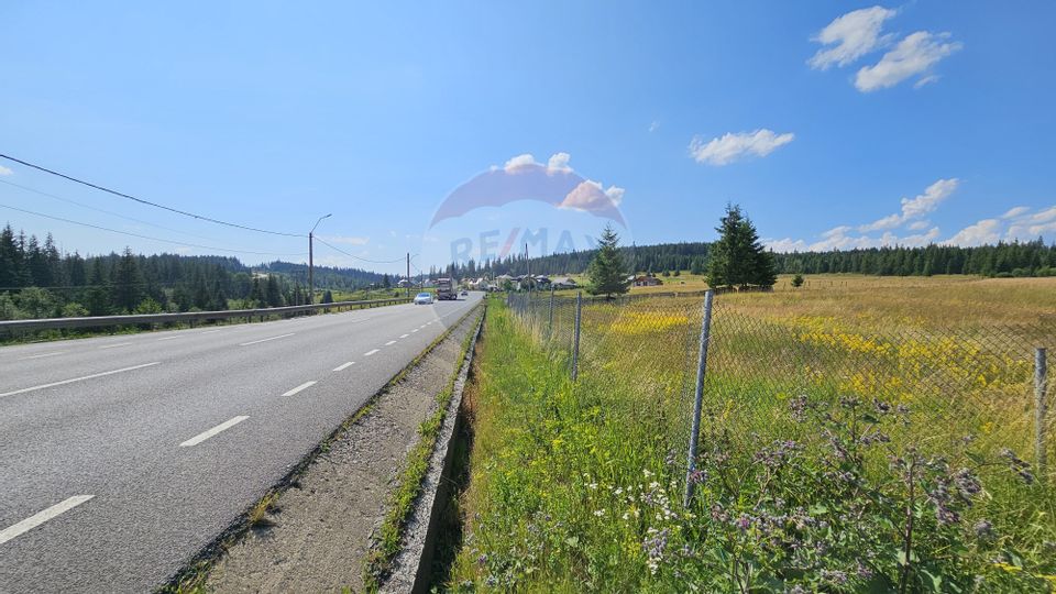 Teren parțial intravilan 30,930 mp Poiana Stampei-DN E58, Suceava