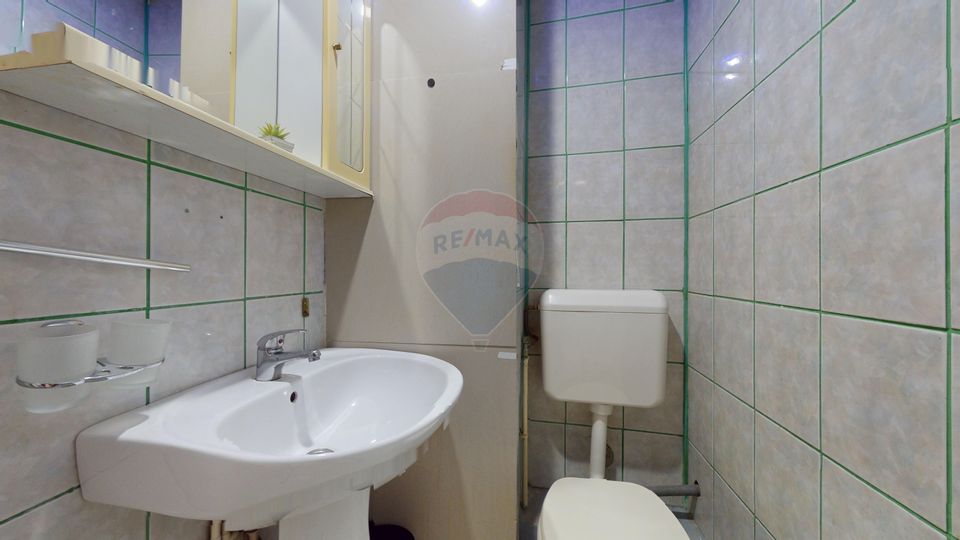 Apartament spațios și modern de vânzare pe Bulevardul Vlahuța, Brașov