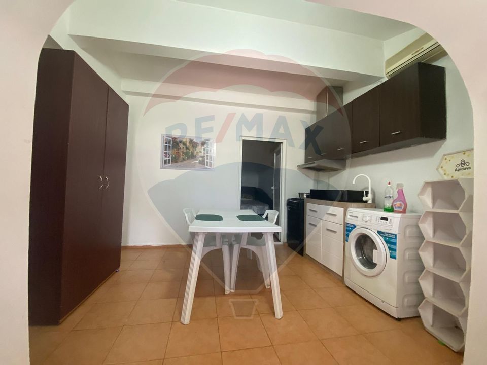 11 room House / Villa for sale, Central area