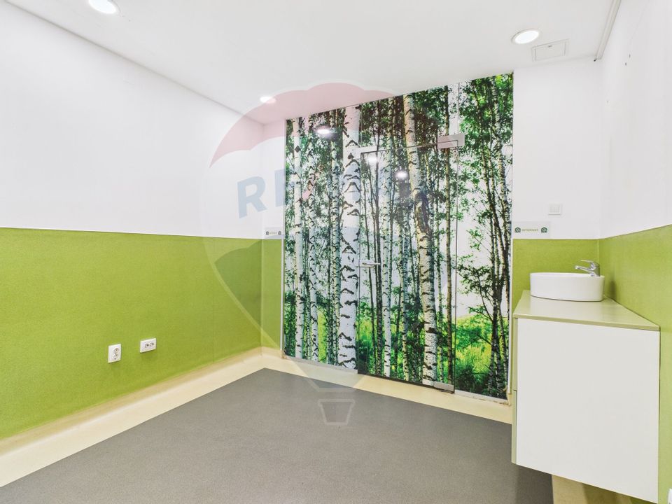 Casă cu 8 camere si 300mp curte, de închiriat în zona Bd. Gloriei