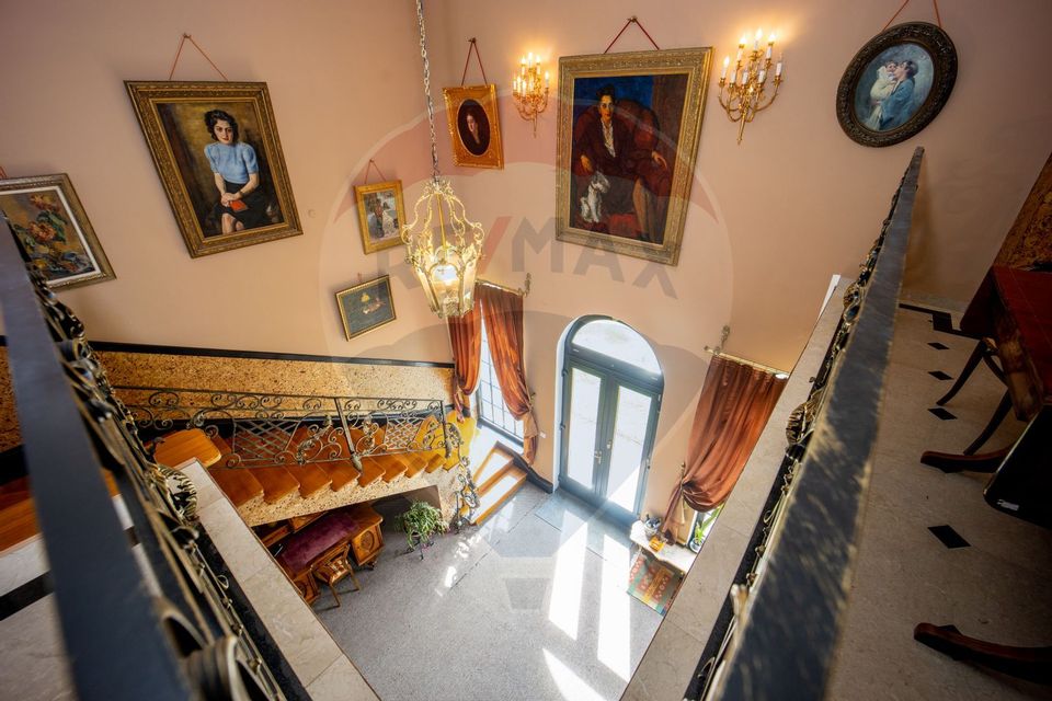 Casa moderna, plus spatiu comercial, teren 1500mp!