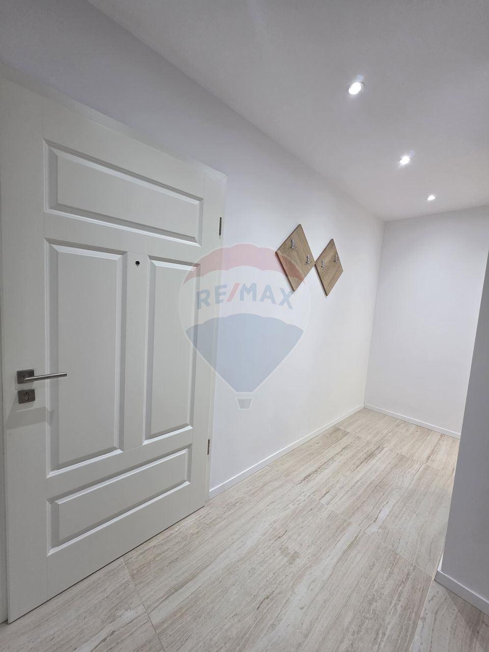 2 room Apartment for rent, Central area