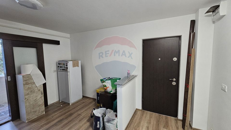 Apartament decomandat cu 2 camere în zona Burdujeni