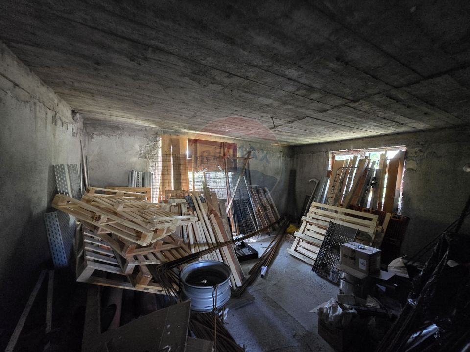 4 room House / Villa for sale