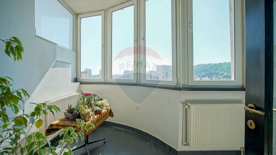 3 room Apartment for sale, Centrul Civic area