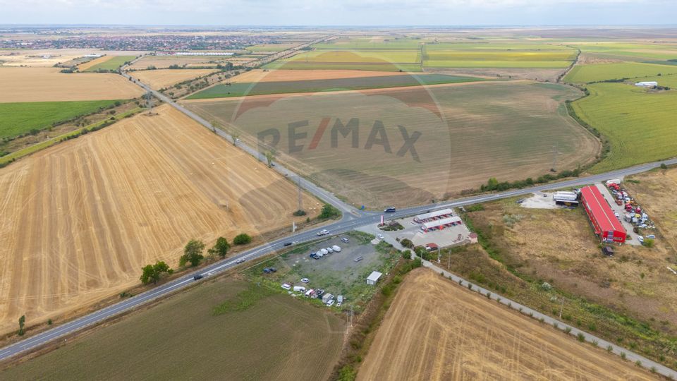 Teren 4200 mp, poziție strategică, utilități, Centura Arad